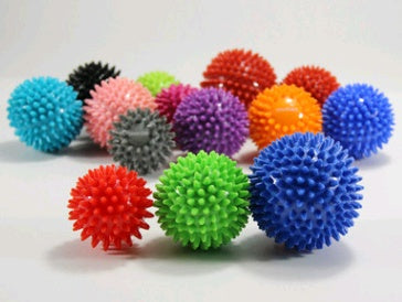 Hard thorn massage ball hand holding thorn ball touch training ball pvc acupressure massage ball yoga ball